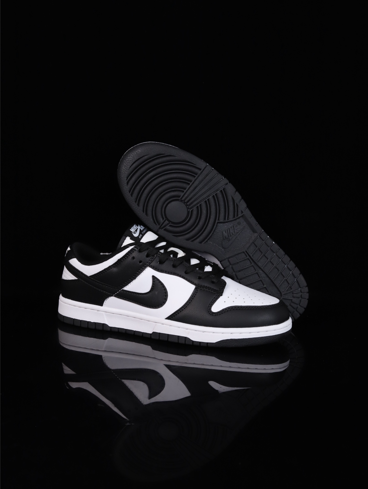 Special offer on Nike Air Jordan 1s, delivery within 7 days in the US.